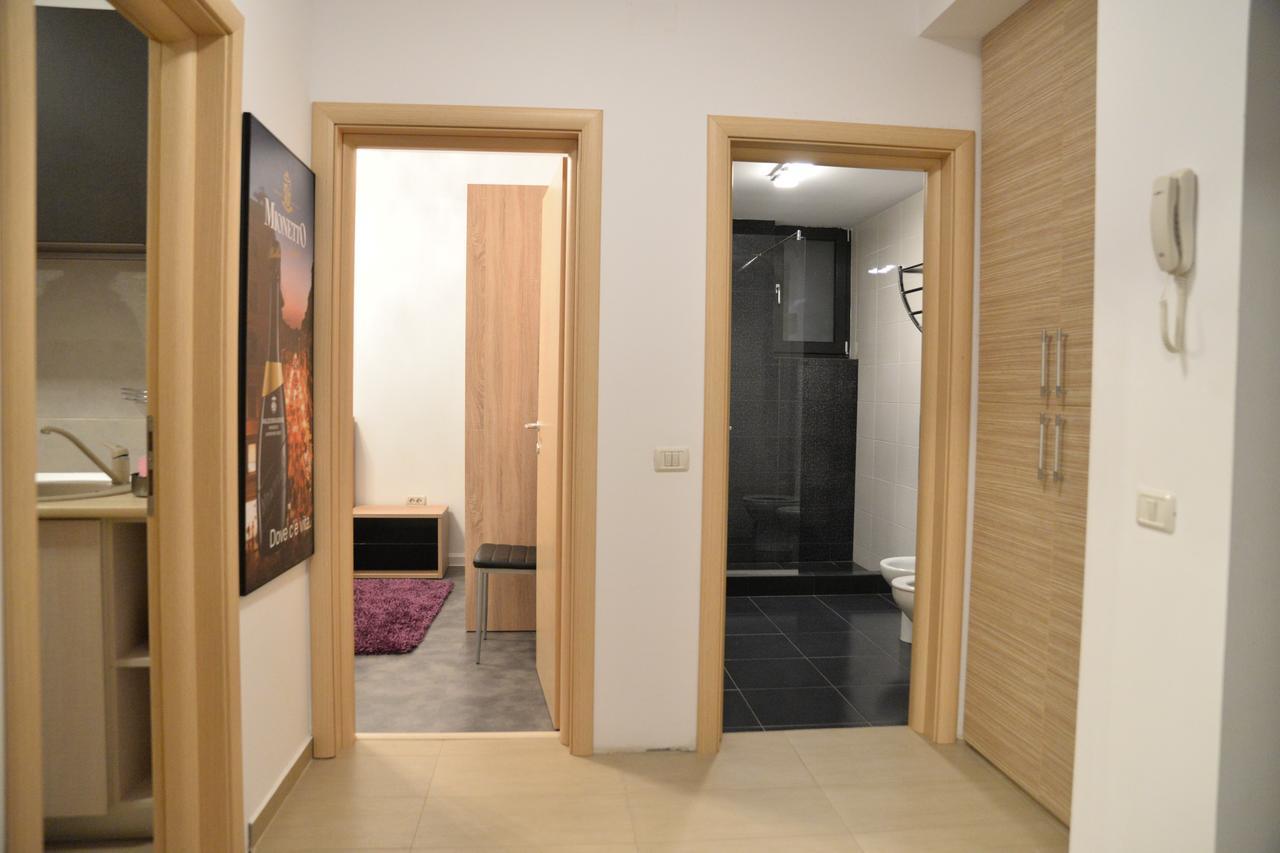 Andrew Beach Apartment Năvodari Buitenkant foto