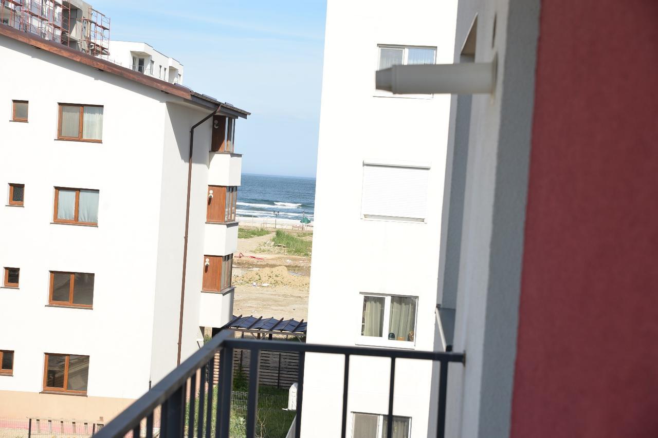 Andrew Beach Apartment Năvodari Buitenkant foto